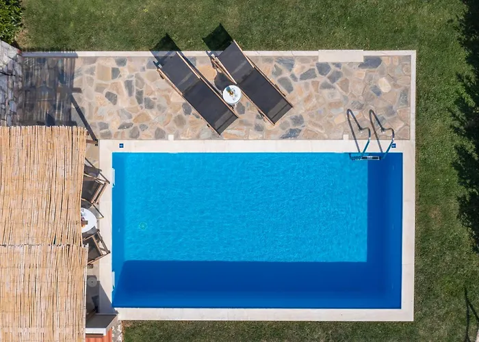 Esperanza Villa